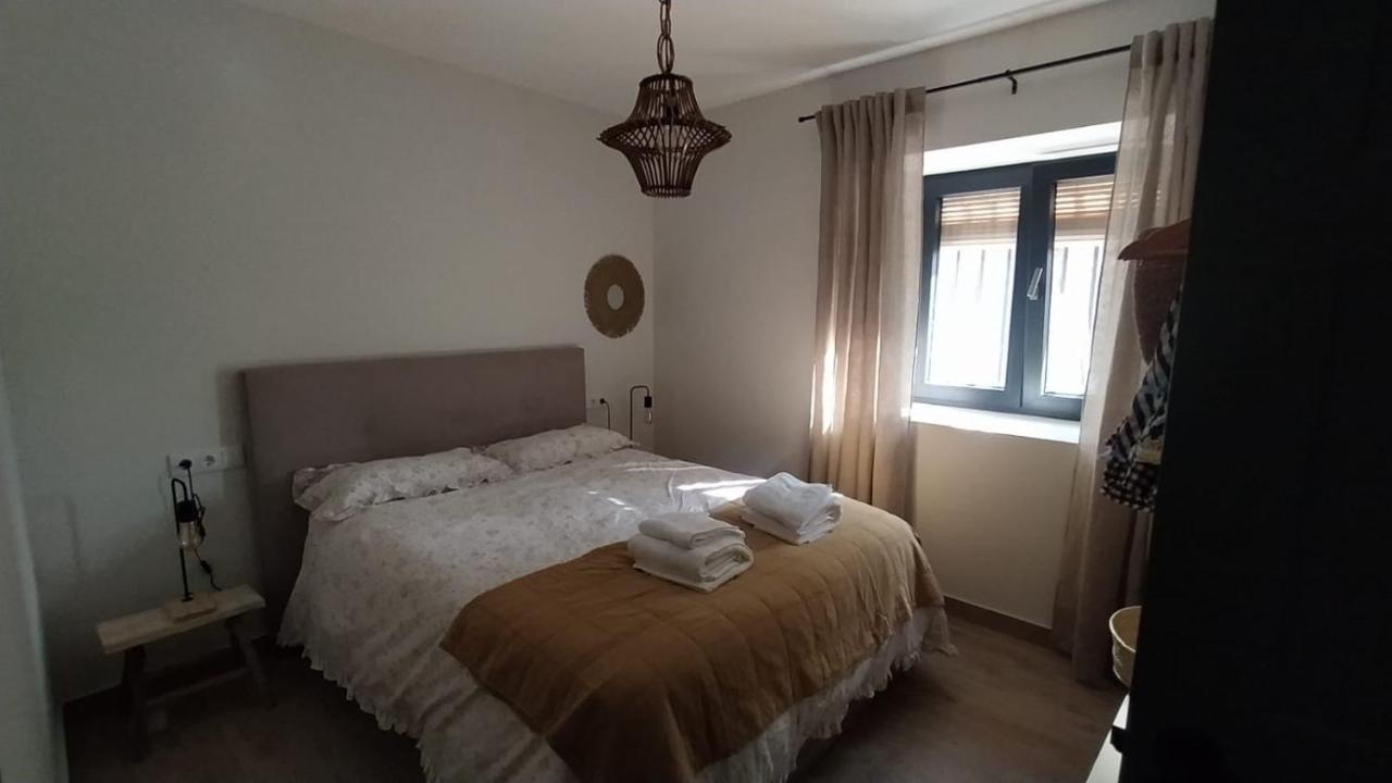 Вилла La Casa De Abajo Арройомолинос-де-ла-Вера Экстерьер фото